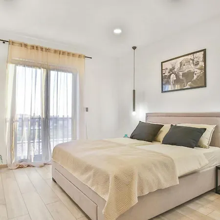 Vilma Villa
