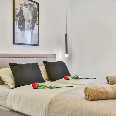 וילה Vilma Loborika