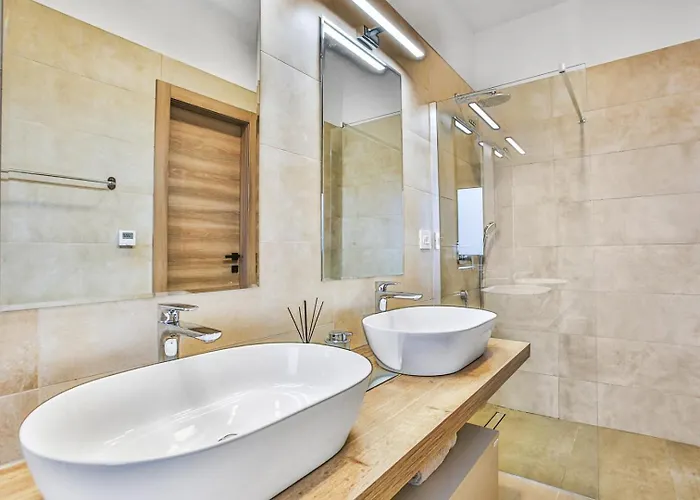 Vilma Villa Loborika